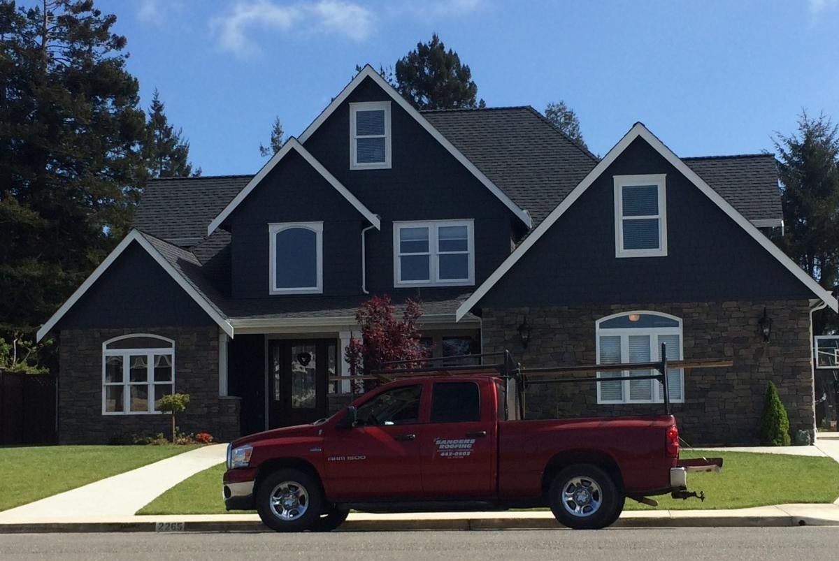 Sanders Roofing crew on job site